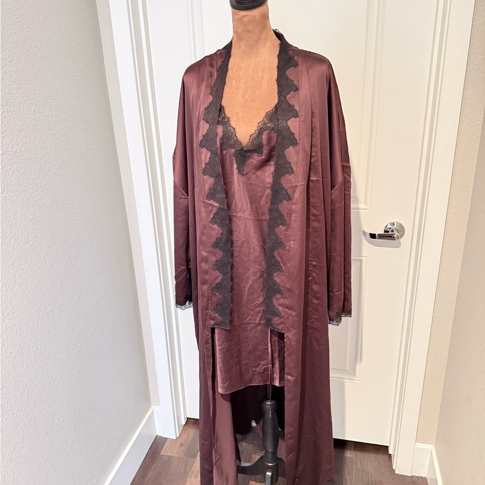 NWT Victoria’s Secret Satin Lace Robe & Slip Set Burgundy XL XXL $200
